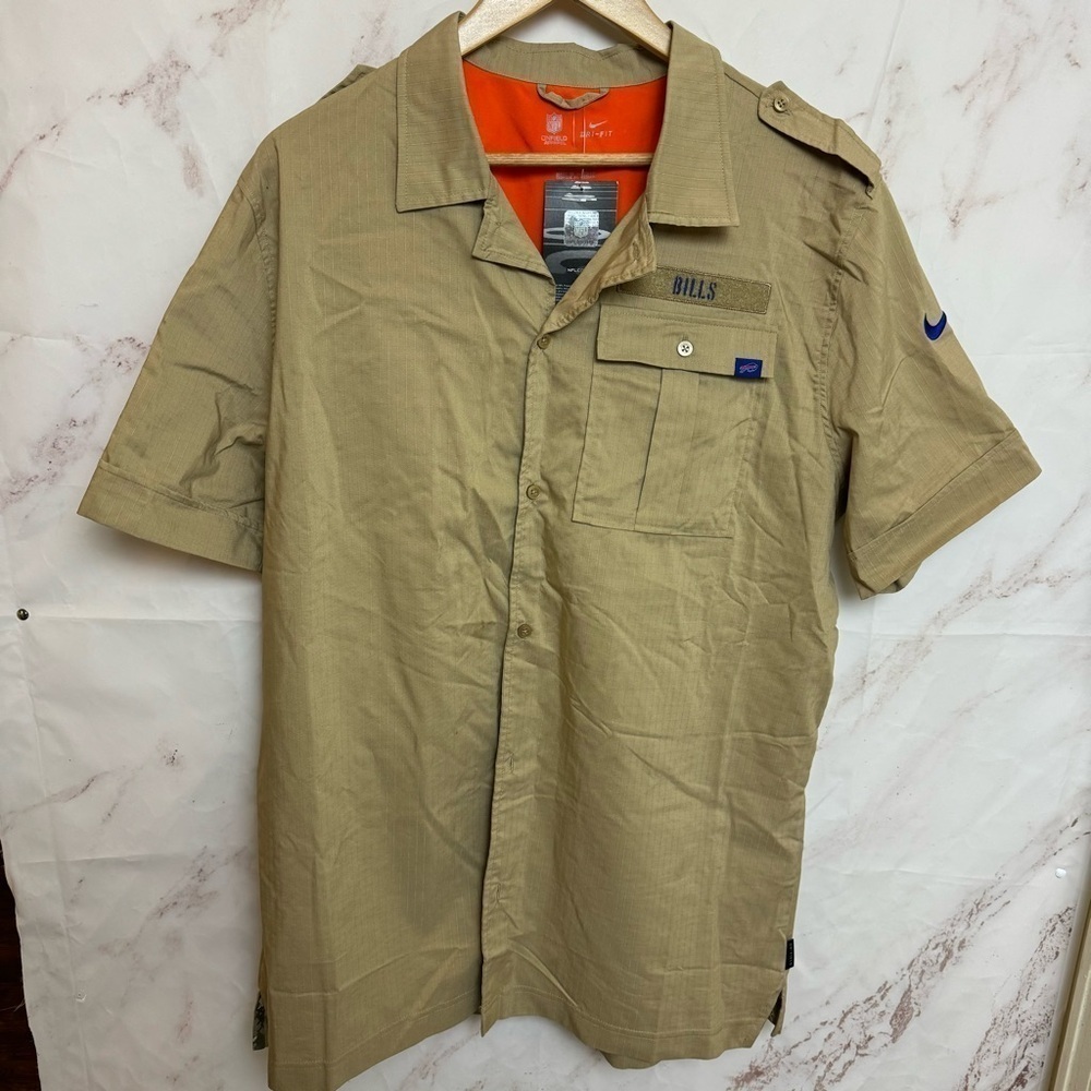 NWT Nike NFL Salute to Service Dri-Fit Buffalo Bills Button-Up Shirt - C15